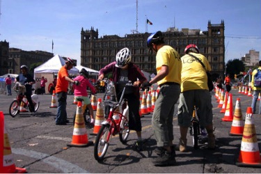 Bici Escuela de Verano 2014 del 25 de julio al 17 de agosto en el Zócalo