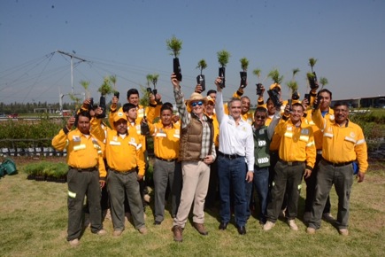 Pone en marcha Jefe de Gobierno el Programa Reforestación Rural y Reconversión CDMX 2014”