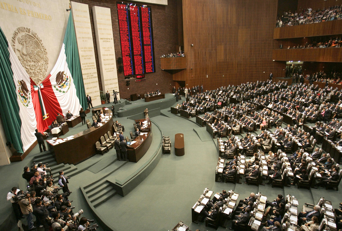 ¿A quién le sirven los medios?