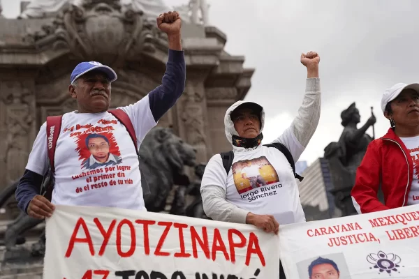 Peniley, filtraciones de Ayotzinapa y la tumba del periodismo