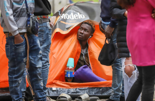 Fracasa intento por desmontar la Pequeña Haití, el campamento migrante en la Colonia Juárez