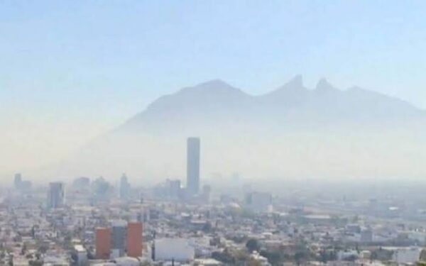 Monterrey, la industriosa, teme que sus humos fabriles traigan consigo el cáncer