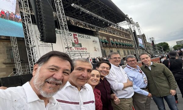 En Morena: Una víctima, un obediente, la imitadora y tres marginados quieren ser presidenciables