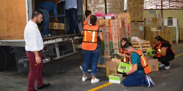 Chihuahua se suma a Guanajuato y ordena frenar distribución de libros de texto para primaria y secundaria