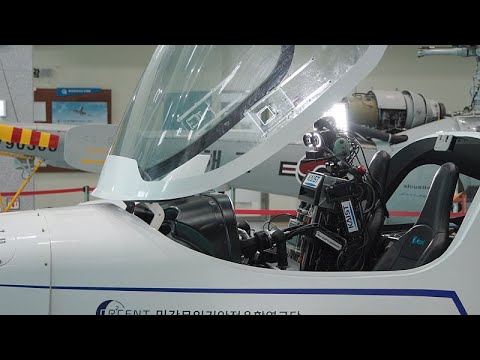 ¡Nos rebasa la IA! robot humanoide ya es capaz de pilotar un avión sin asistencia humana