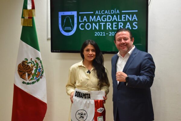 Alcalde de Magdalena Contreras desea suerte a la boxeadora “Dinamita” Cruz antes de su pelea