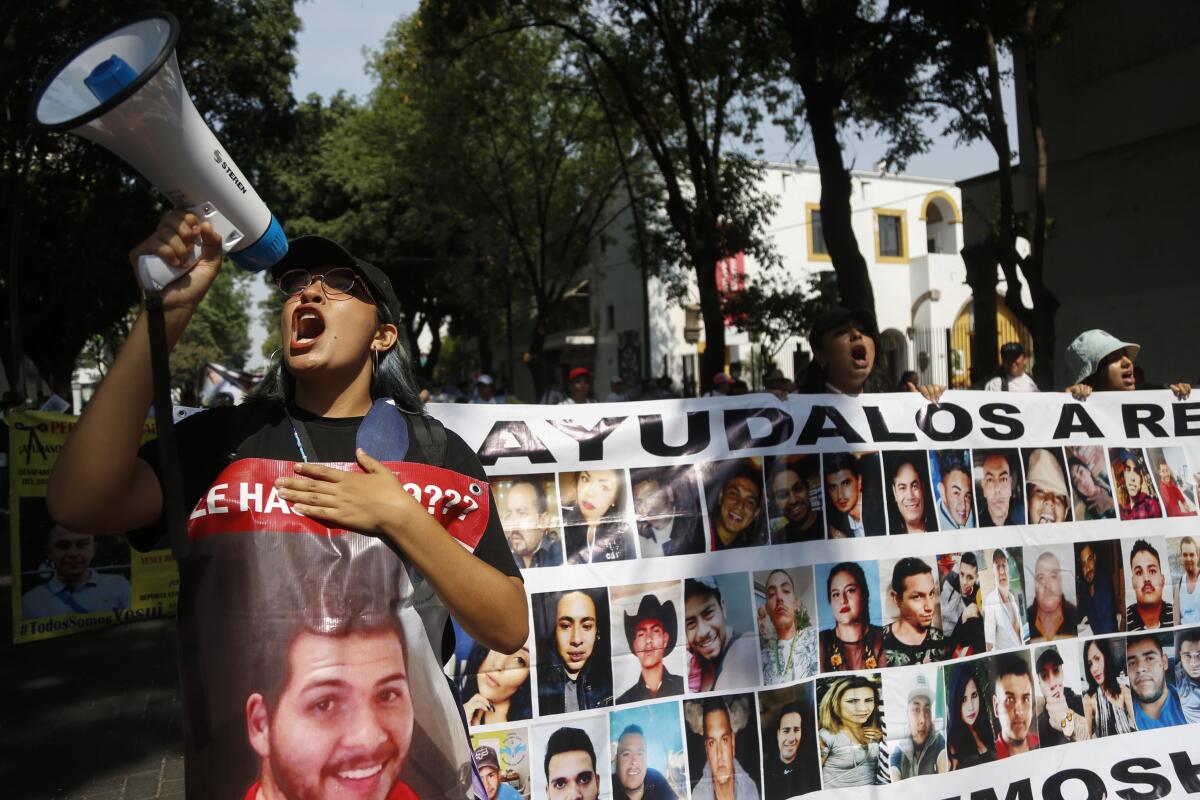 Inicio El Cristalazo Por Rafael Cardona