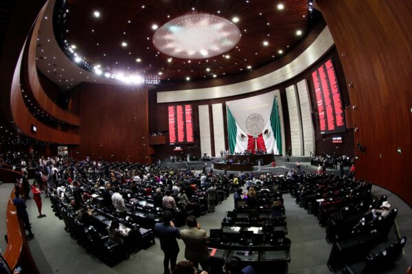 Después de 15 horas de sesión, Diputados avalan con cambios Ley de Ingresos 2024