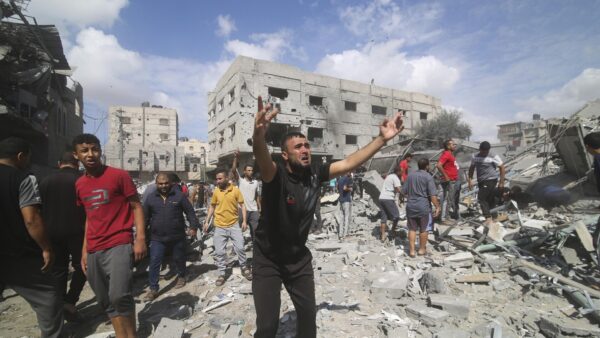 Al borde del colapso, hospitales en Gaza por escasez de equipo, sin luz ni agua