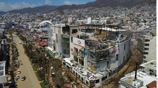 A un mes del impacto de Otis, Acapulco sigue devastado y lejos de salvar la temporada navideña