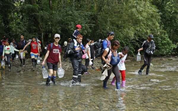 México y EU acuerdan visitar el Darién para evaluar la crisis migratoria