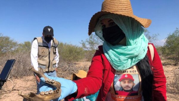 En menos de 48 horas, madres buscadoras hallan 30 fosas clandestinas en Sonora