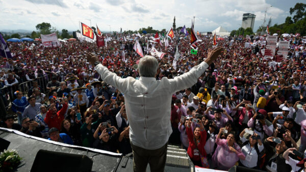 AMLO, irresponsablemente reveló datos de periodista del NYT y la “pone en riesgo”