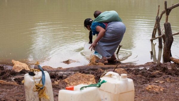 El 52,3 % de mexicanos tiene acceso constante de agua potable, revela Inegi