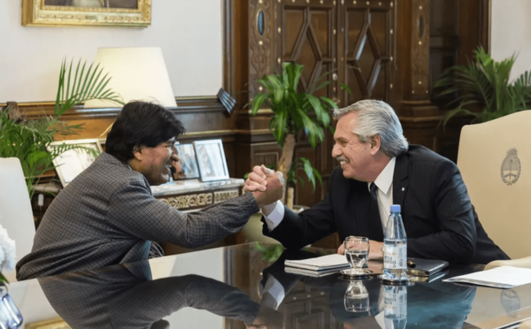 Alberto Fernández y Evo Morales, amigos de AMLO, encabezan misión de observadores electorales