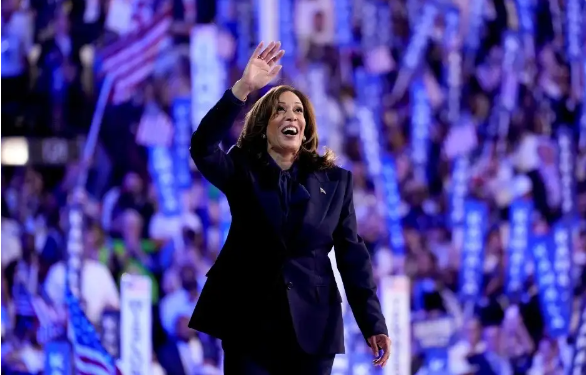 «Se puede» regularizar a los migrantes sin papeles y «proteger» la frontera; Kamala Harris